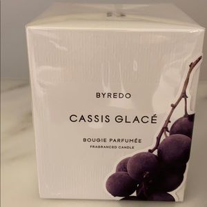 Byeredo candle